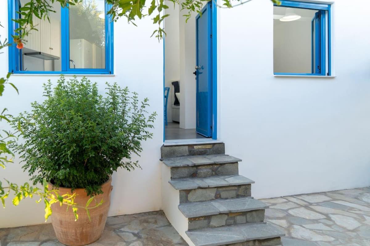 Blue Moon Apartments Makry Gialos  Exterior photo
